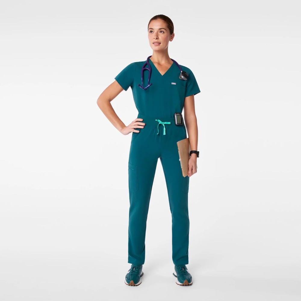 Size XS Women’s Figs medical scrubs Caribbean Blue Accra Top Yola Skinny Pants